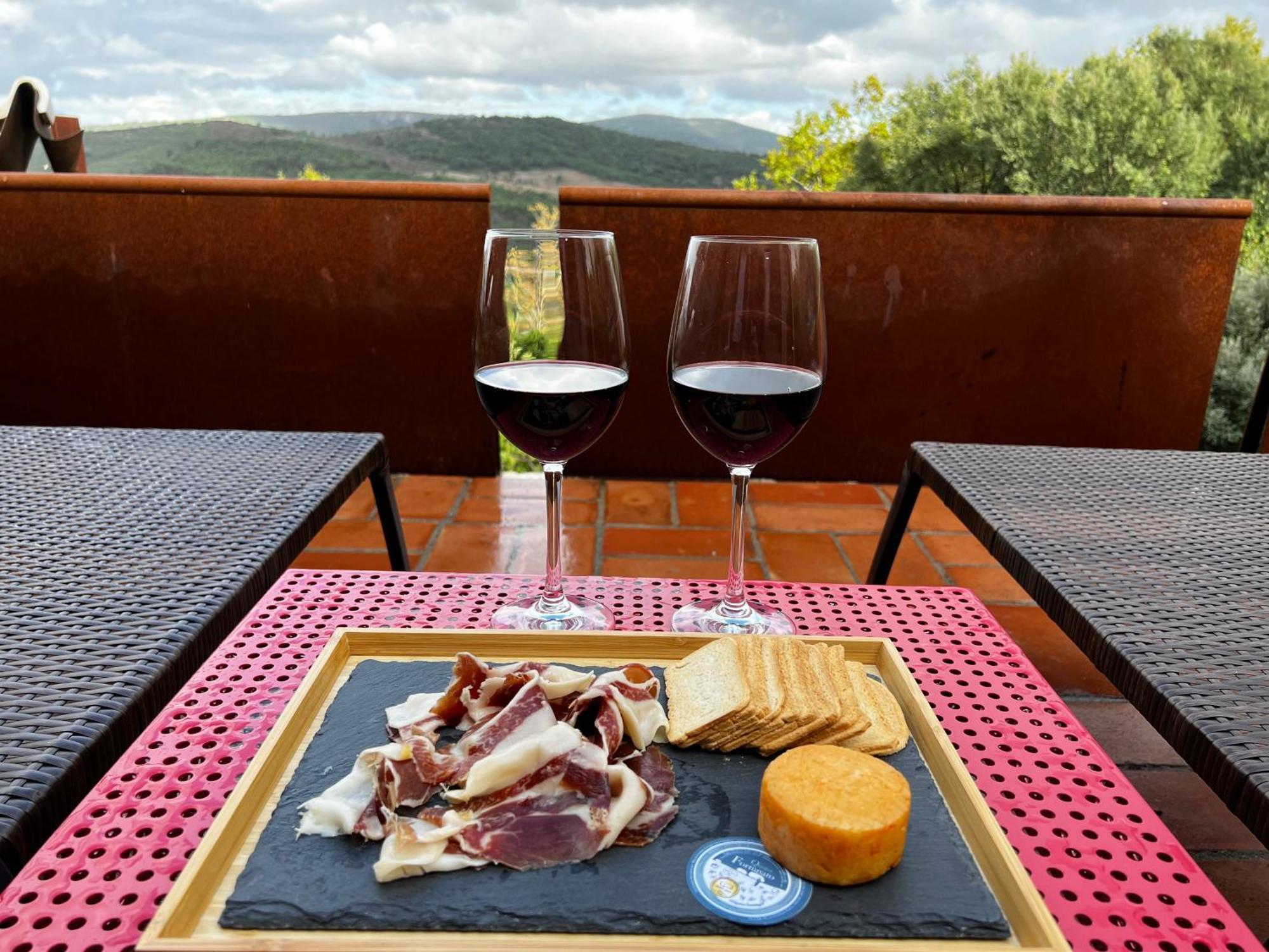 Гостевой дом Quinta Do Barrieiro - Art Selection By Maria Leal Da Costa Марван Экстерьер фото